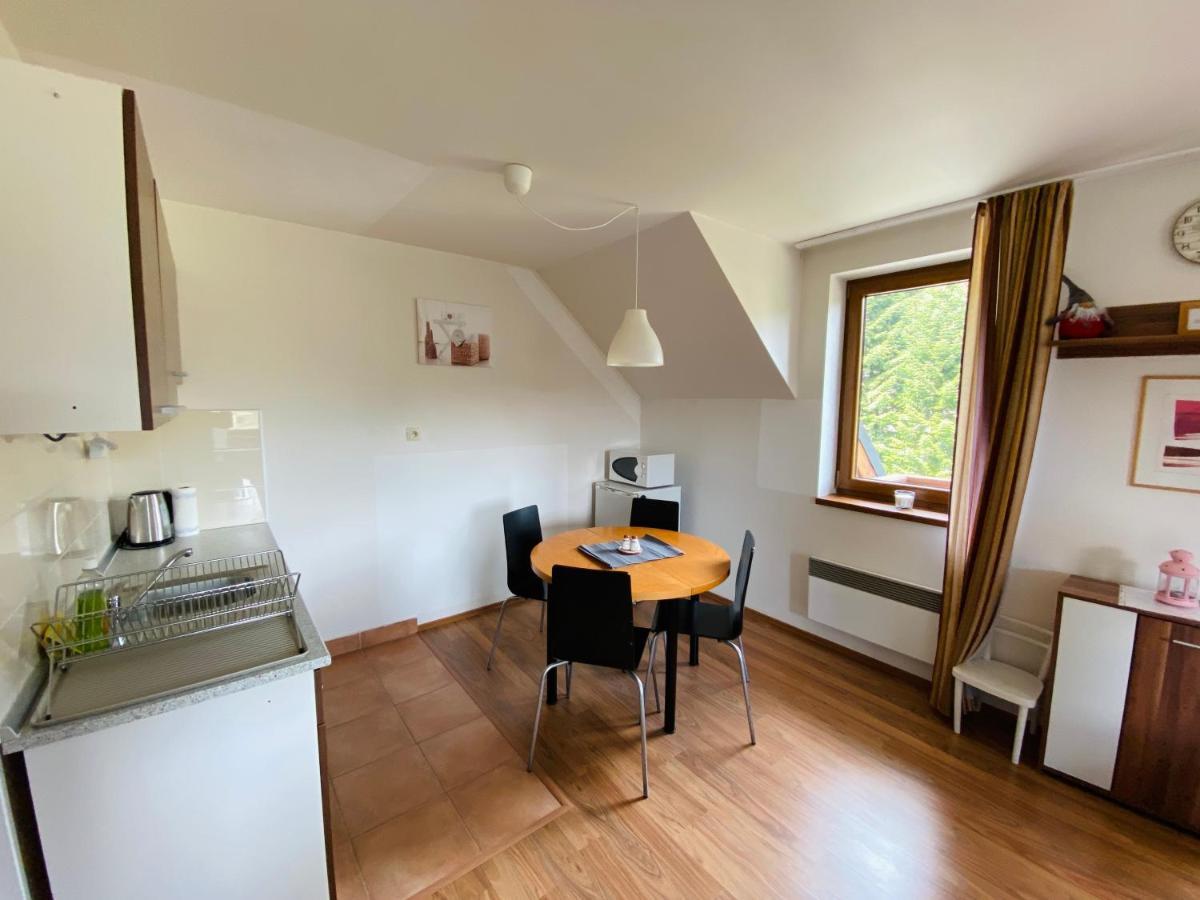 Apartman Kamzik Teo Доновали Екстериор снимка
